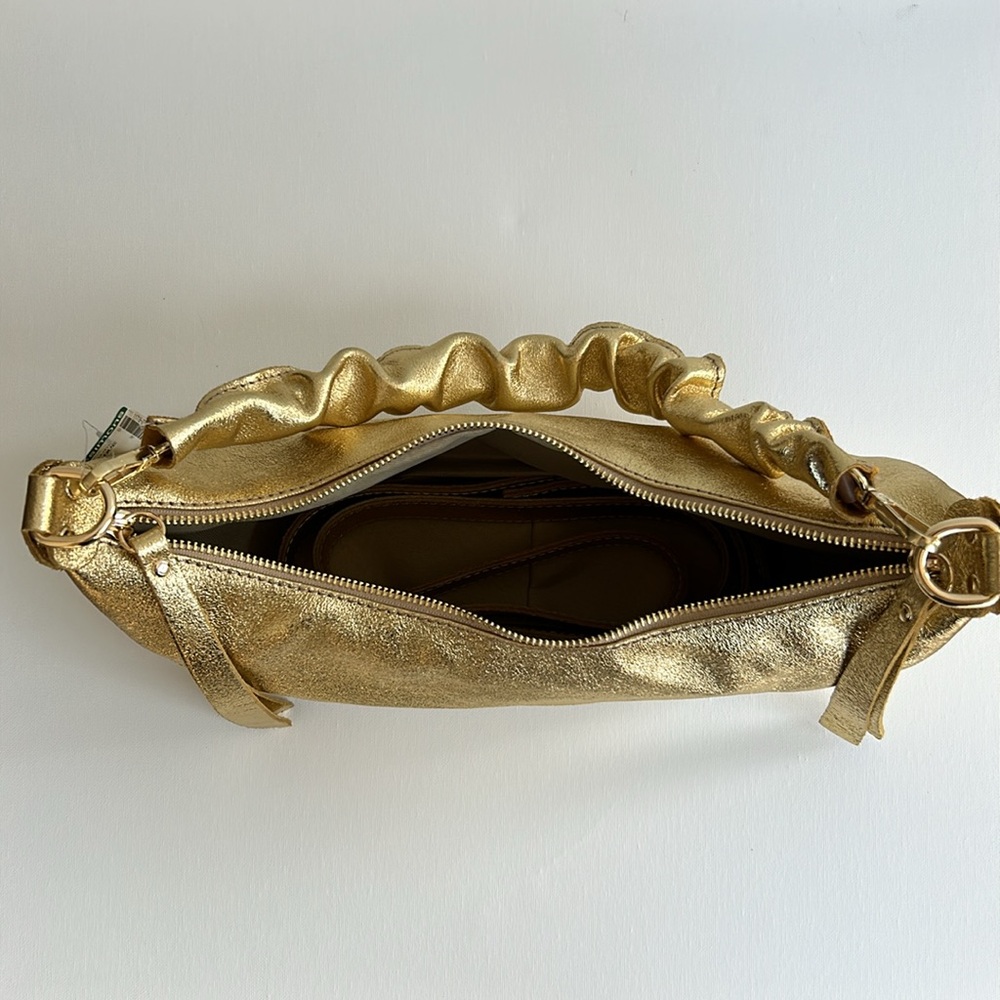 Simons Metallic Gold Purse - Picture 4 of 7